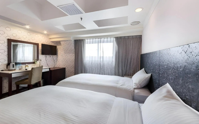 Ferrary Hotel