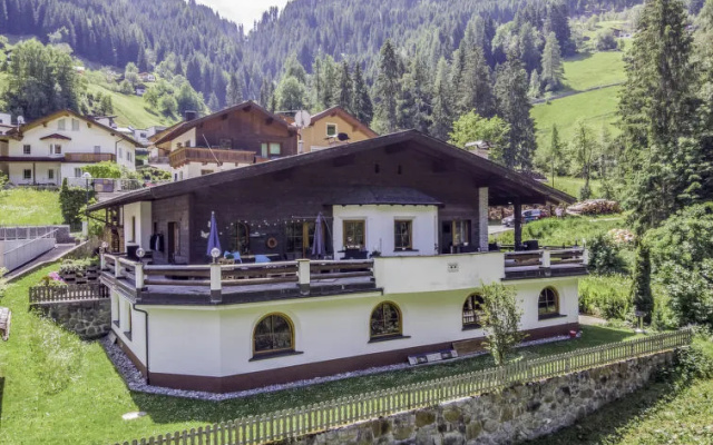 Conny