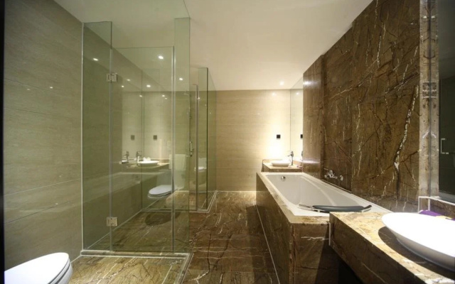 Oriental Xuanyi Holiday Hotel