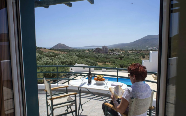 Cavo Plako Villas