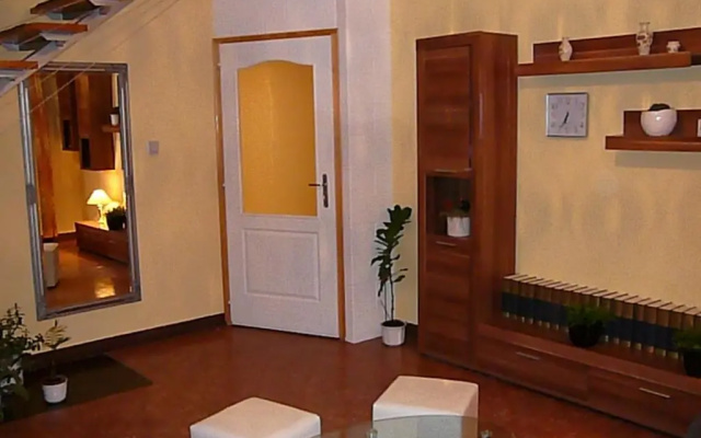 Erika Apartman