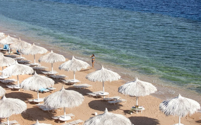 SUNRISE Arabian Beach Resort - Posh Club