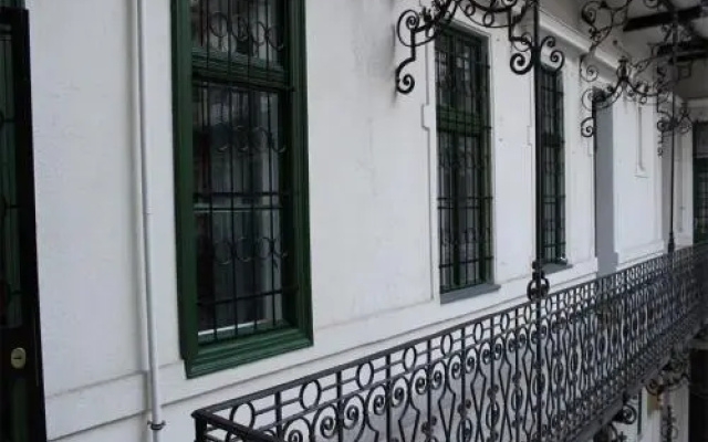 Ccc Apartments