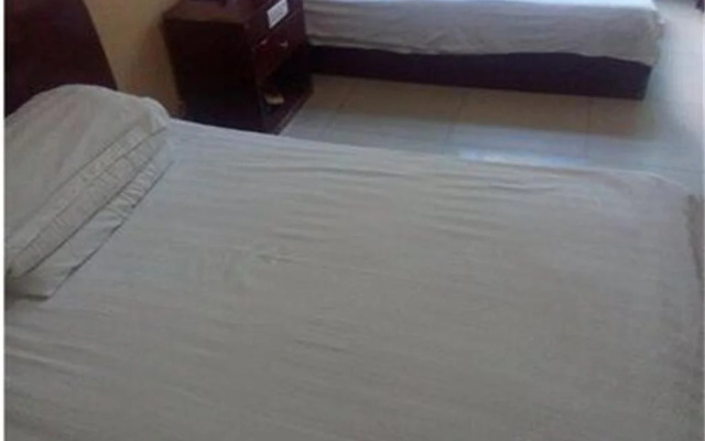 Guangming Hotel