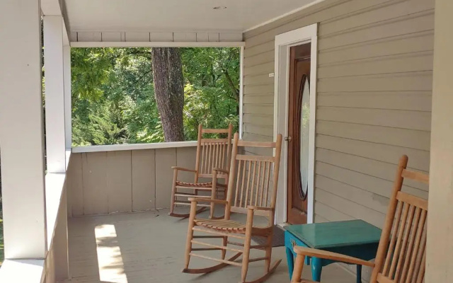 McKinley Edwards Inn