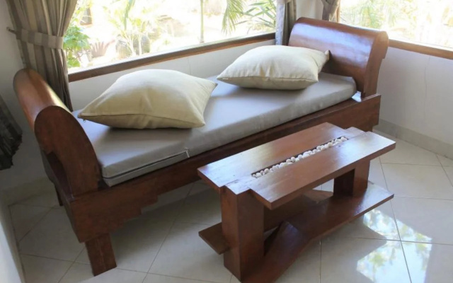 Gili Smile Bungalows