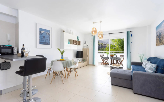 Home2Book Stunning Apartment Bajamar