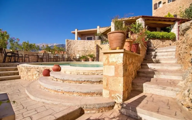 Samonas Traditional Villas Purple Villa Malotira - 85m Maisonette