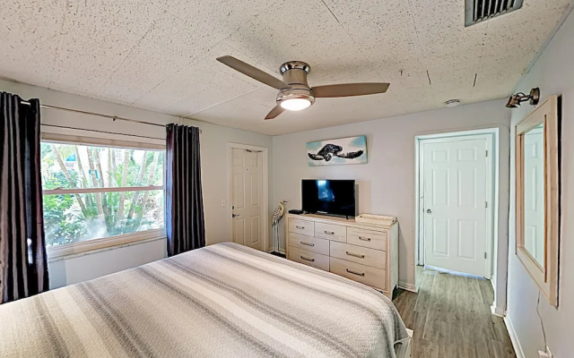 282 Saint Petersburg - 2 Br Condo