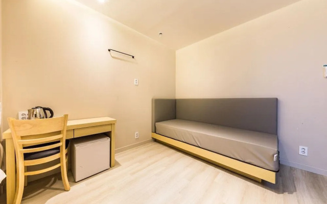 Sam Hotel