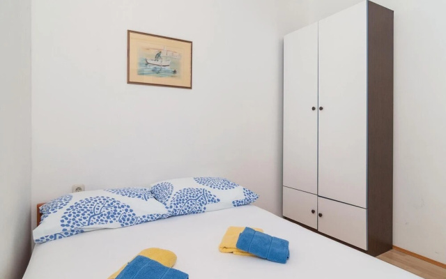 Nice Home in Pisak With Wifi and 3 Bedrooms