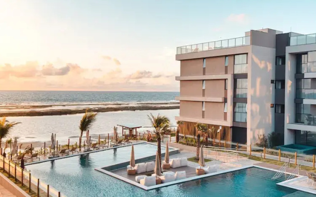 Praia Exclusive Muro Alto by Sintta