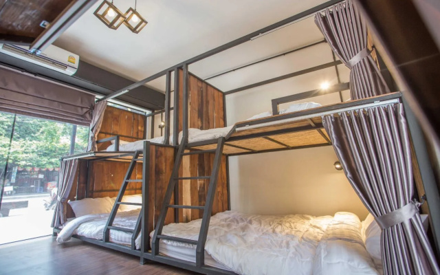 Sleep With You Hostel