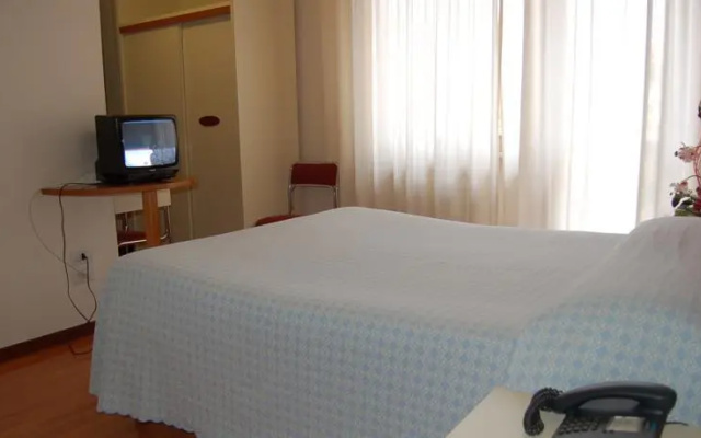 Hotel Ideal