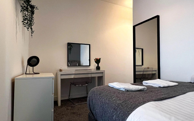 Bank Street Apartments by Sasco