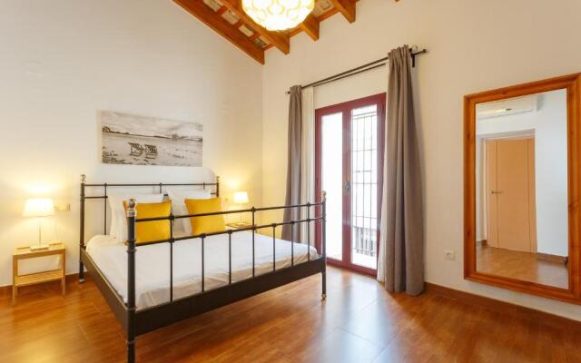 Sherry Center Apartments