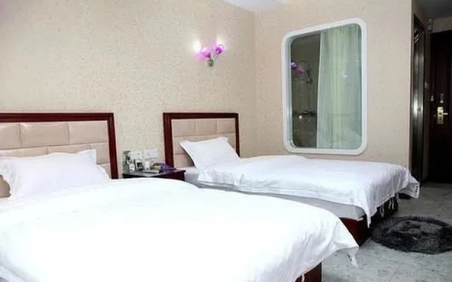 Xinyijia City Hotel