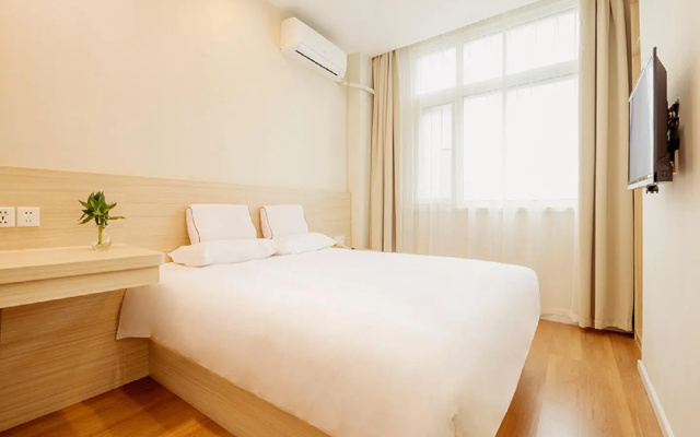 Elan Inn Suqian Suning Plaza Hotel