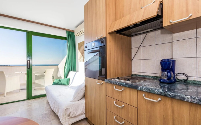 Amazing Apartment in Banjol With 1 Bedrooms and Wifi