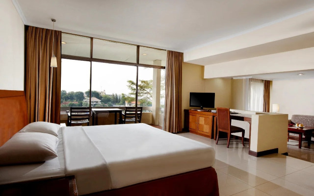 Patra Semarang Convention Hotel