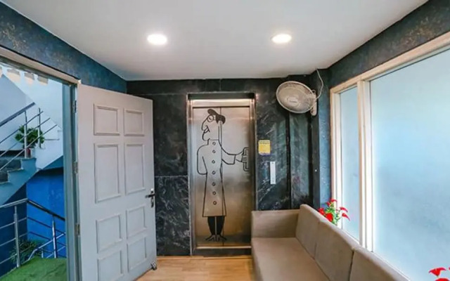 Oyo Townhouse 331 Vat Hotels