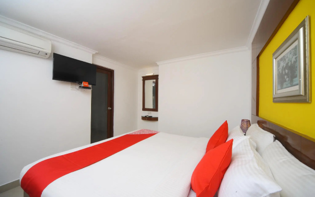 OYO 69538 Kapoor Inn