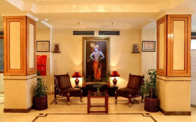 NANDAN.