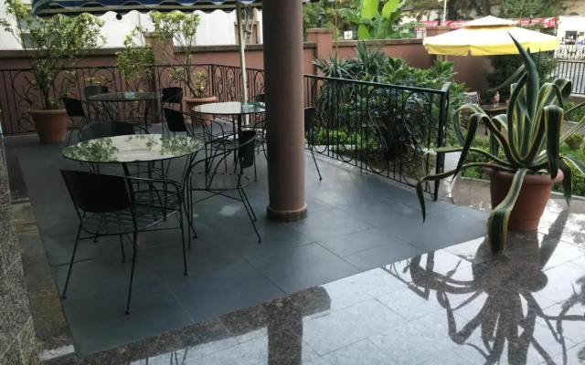 Hotel Condori