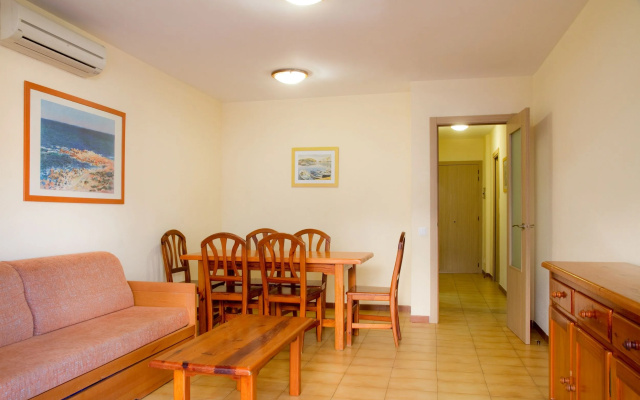Azahar Apts