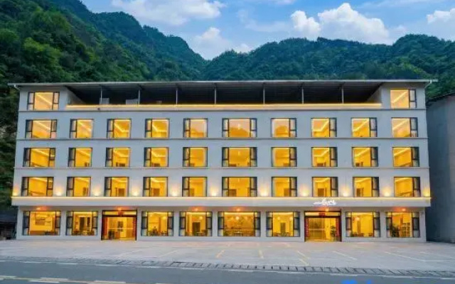 YuJian Mountain Retraat