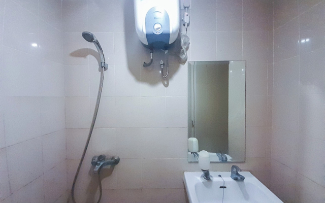 Simply Studio Apartment Near Unpar At Parahyangan Residence