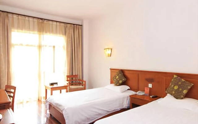 Yijie Holiday Chain Hotel