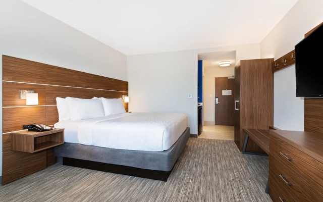 Holiday Inn Express & Suites Niceville   Eglin Area, An Ihg