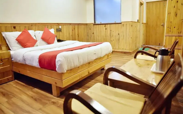 Hotel Wood Castle