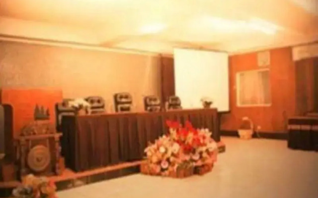 OYO 90114 New Cipayung Asri Hotel