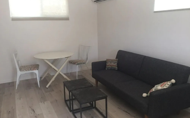 Simple Lux Living
