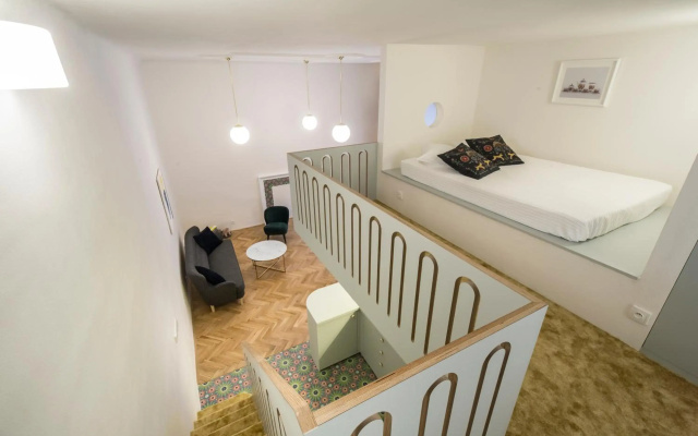 Downtown Designer apartment Karlin