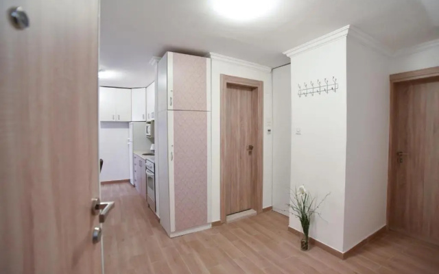 Palm square apartment 1
