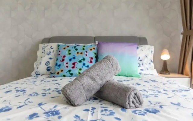 Chic 2BR Dpristine, Legoland Free Parking