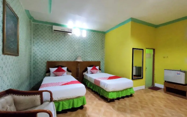 Hotel Wedika by OYO Rooms