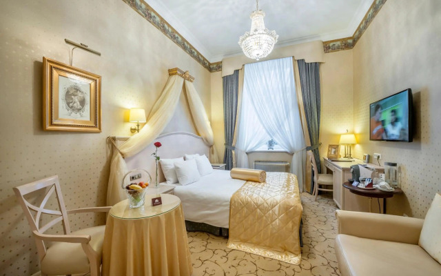 Отель и ресторан IMPERIAL (бывший Ramada)