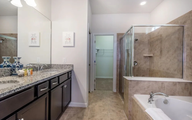 Large Villa W/private Pool & Game Room! Waterpark
