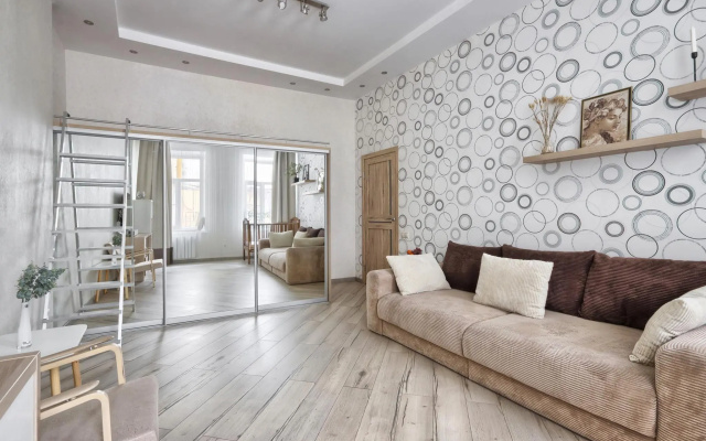 MyHomeYourHome Пирогова 10