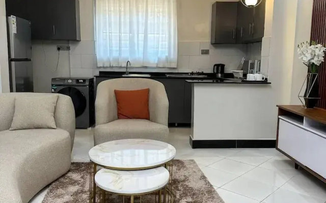 LivLuxe Apartments 5