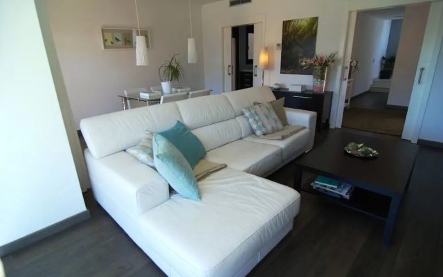 HomeHolidaysRentals Plaisirs