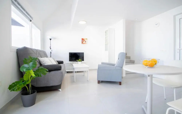 Refurbish Apartm With Terrace Near Anfi