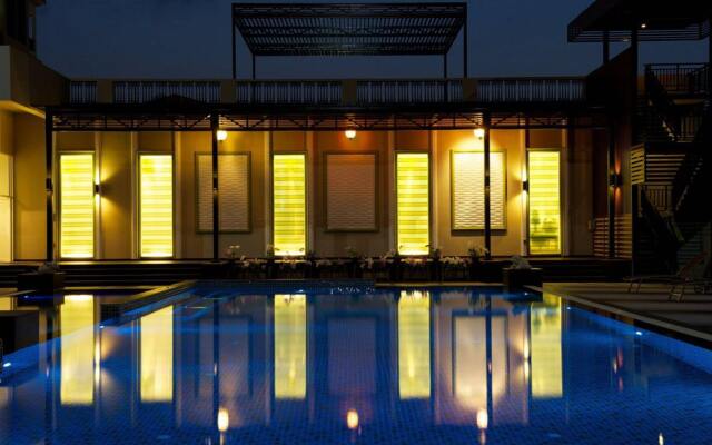 Отель Jasmine Resort Sriracha вид на фасад