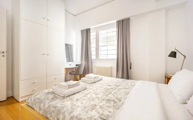 Sunny 1bedroom Cozy Flat in the Acropolis Area