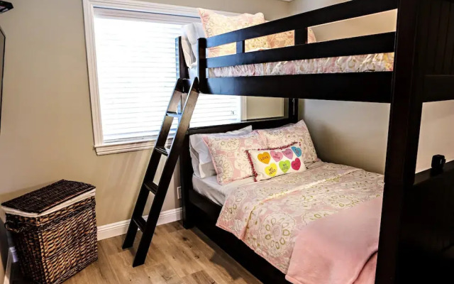 Adorable 3 Bedroom 2 Bath Home