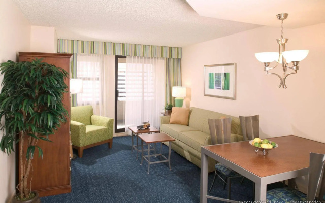 Wyndham Skyline Tower
